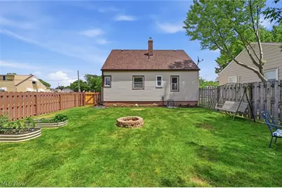 5010 Claremont Boulevard, Garfield Heights, OH 44125 - Photo 29