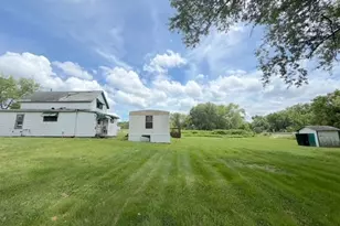 416 Broadway St, Bowerston, OH 44695 - Photo 13