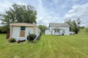 416 Broadway St, Bowerston, OH 44695 - Photo 3