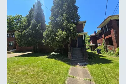 2424 Elm Street, Youngstown, OH 44505 - Photo 3