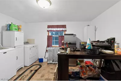 1403 Baird Avenue, Cambridge, OH 43725 - Photo 17