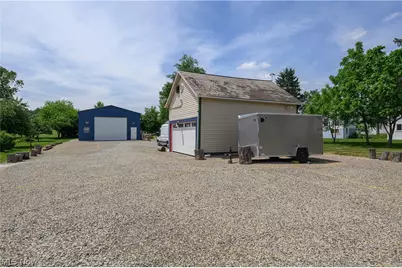 372 Park Avenue SW, Bolivar, OH 44612 - Photo 3