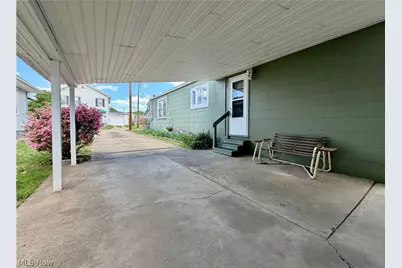 805 Pomeroy Pike, Belpre, OH 45714 - Photo 5