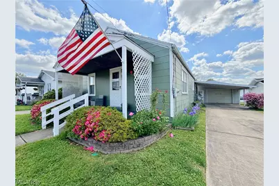 805 Pomeroy Pike, Belpre, OH 45714 - Photo 1