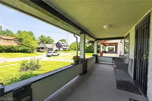 347 E Judson Ave, Youngstown, OH 44507 - Photo 3