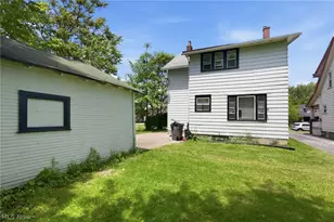 347 E Judson Ave, Youngstown, OH 44507 - Photo 5