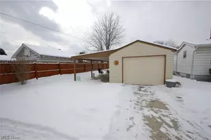 146 N Richview Ave, Youngstown, OH 44509 - Photo 11