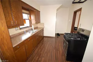 146 N Richview Ave, Youngstown, OH 44509 - Photo 3