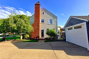 1121 Manor Ave SW, Canton, OH 44710 - Photo 37