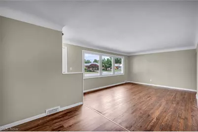 1720 Empire Road, Wickliffe, OH 44092 - Photo 13