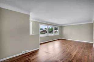 1720 Empire Rd, Wickliffe, OH 44092 - Photo 13