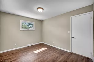 1720 Empire Rd, Wickliffe, OH 44092 - Photo 23