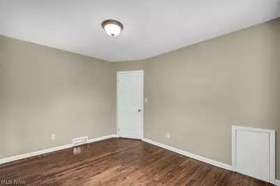 1720 Empire Road, Wickliffe, OH 44092 - Photo 21