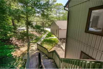2153 Pinebrook Trail, Cuyahoga Falls, OH 44223 - Photo 11