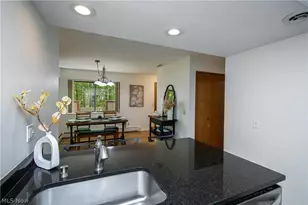 2153 Pinebrook Trail, Cuyahoga Falls, OH 44223 - Photo 25