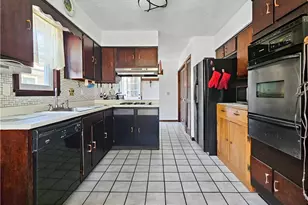 294 Plymouth Rd, Eastlake, OH 44095 - Photo 7