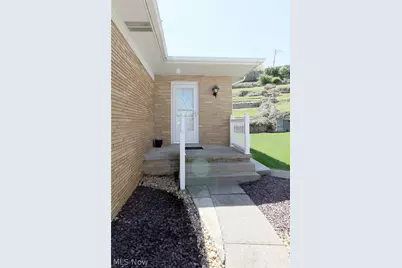 3145 Crestline Drive, Steubenville, OH 43952 - Photo 3