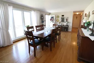 3145 Crestline Dr, Steubenville, OH 43952 - Photo 7