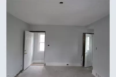 889 E 128th Street, Loveland, OH 44108 - Photo 23