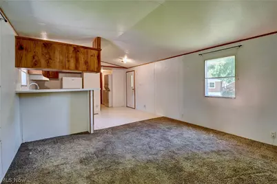 122 Pompano Lane SE, New Philadelphia, OH 44663 - Photo 7