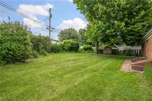 3816 Root Ave NE, Canton, OH 44705 - Photo 35