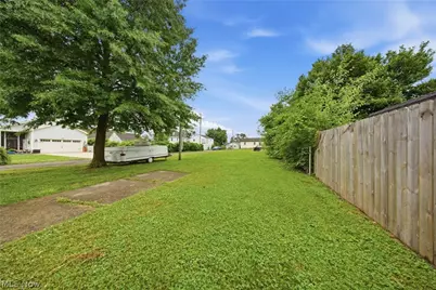 1010 1/2 Poplar Avenue, Belpre, OH 45714 - Photo 29