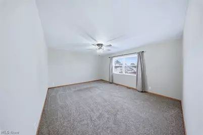 1010 1/2 Poplar Avenue, Belpre, OH 45714 - Photo 15