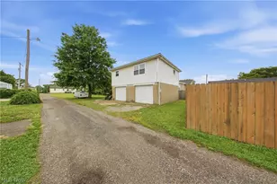 1010 1/2 Poplar Ave, Belpre, OH 45714 - Photo 3