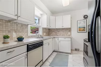 3312 Yale Avenue NW, Canton, OH 44709 - Photo 15