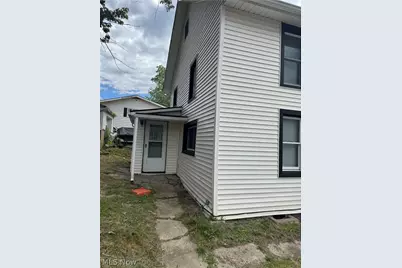 817 Ashbaugh, East Liverpool, OH 43920 - Photo 3