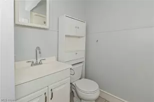 750 Brayton Ave, Loveland, OH 44113 - Photo 21