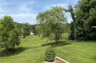 2187 Golfview Dr NE, New Philadelphia, OH 44663 - Photo 5