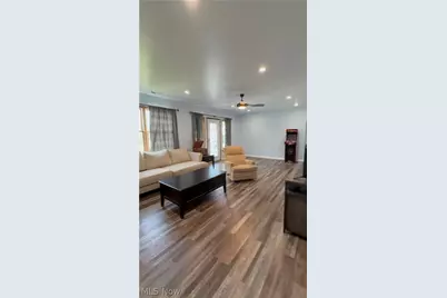 2187 Golfview Drive NE, New Philadelphia, OH 44663 - Photo 17