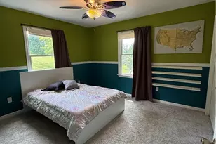 2187 Golfview Dr NE, New Philadelphia, OH 44663 - Photo 11