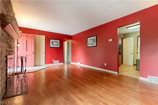 1925 Quayle Dr, Akron, OH 44312 - Photo 9