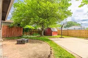 1925 Quayle Dr, Akron, OH 44312 - Photo 5