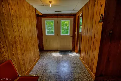 5475 Parks Avenue NE, Louisville, OH 44641 - Photo 33