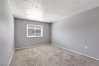 12029 Clifton Boulevard #204, Oakwood, OH 44107 - Photo 15