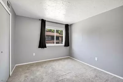 12029 Clifton Boulevard #204, Oakwood, OH 44107 - Photo 13