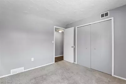 12029 Clifton Boulevard #204, Oakwood, OH 44107 - Photo 15