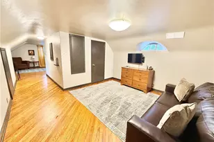 1960 Majestic Cir, Steubenville, OH 43952 - Photo 31