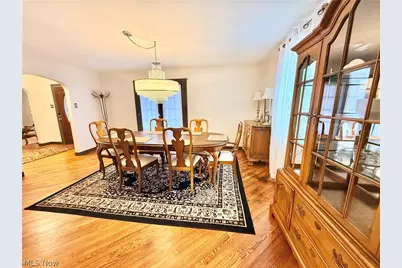 1960 Majestic Circle, Steubenville, OH 43952 - Photo 5