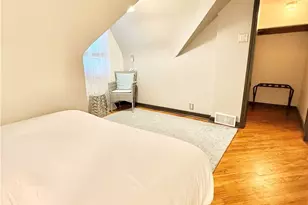 1960 Majestic Cir, Steubenville, OH 43952 - Photo 23