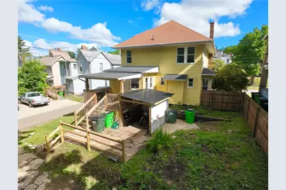 329 E Bowman Street, Wooster, OH 44691 - Photo 9