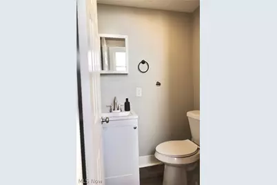 329 E Bowman Street, Wooster, OH 44691 - Photo 21