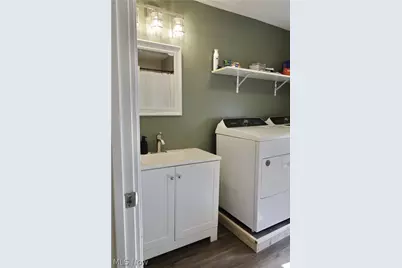 329 E Bowman Street, Wooster, OH 44691 - Photo 27