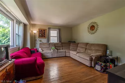 1703 41st Street NW, Canton, OH 44709 - Photo 13