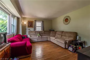 1703 41st St NW, Canton, OH 44709 - Photo 13