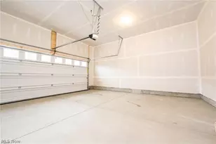 98 Brewster Dr, Tallmadge, OH 44278 - Photo 27