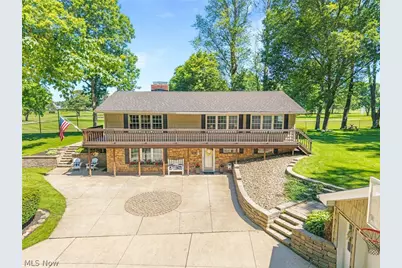 305 Hedgewood Drive, Akron, OH 44319 - Photo 1